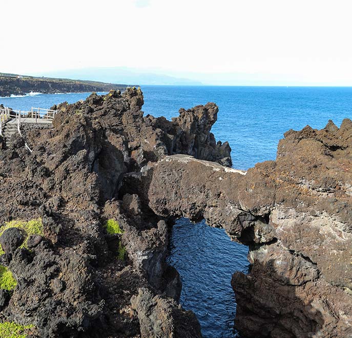 HOME_PICO-ISLAND