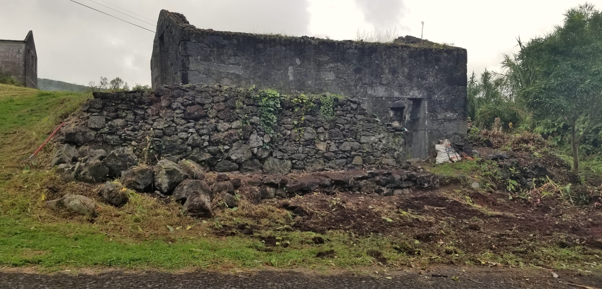 plot ruin view faial