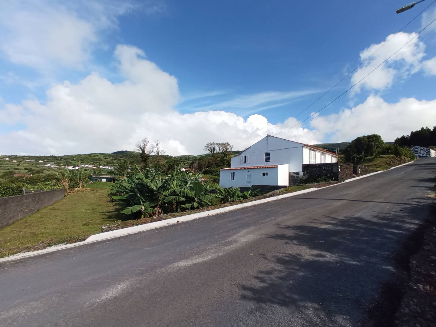 bedroom house garden Faial